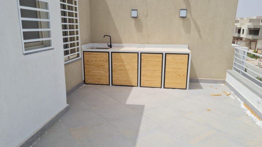 Townhouse for sale in Palm Hills